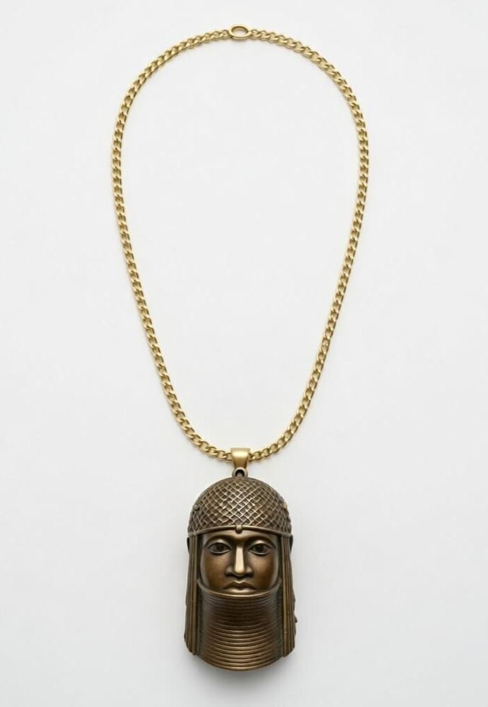 Golden Pendant - Ọba Ọzọlua
